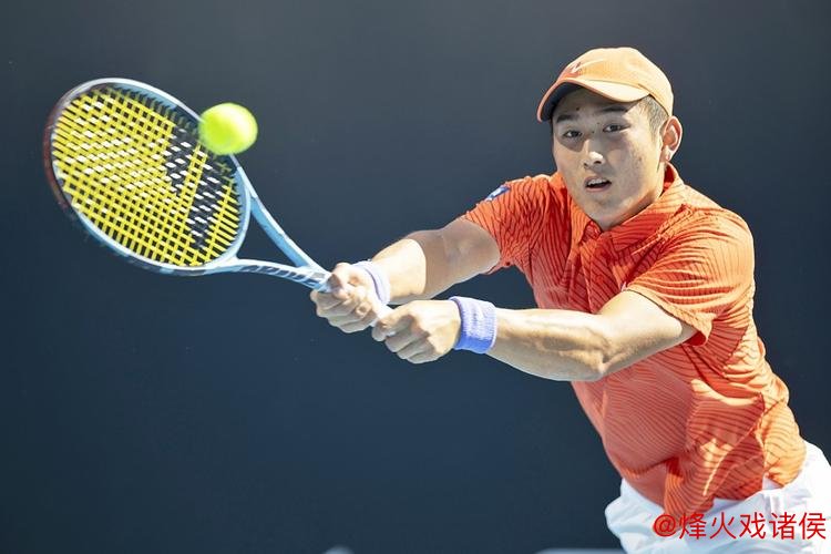 美高梅澳门网球名人赛拉开帷幕 商竣程与吴易昺参赛