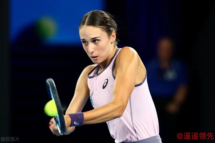 澳网郑钦文2-0托多尼赢赛季首胜 连续4年过首轮关