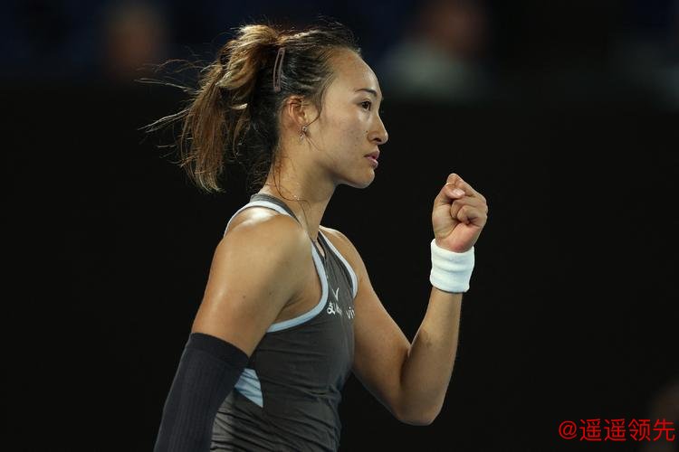 澳网郑钦文2-0托多尼赢赛季首胜 连续4年过首轮关